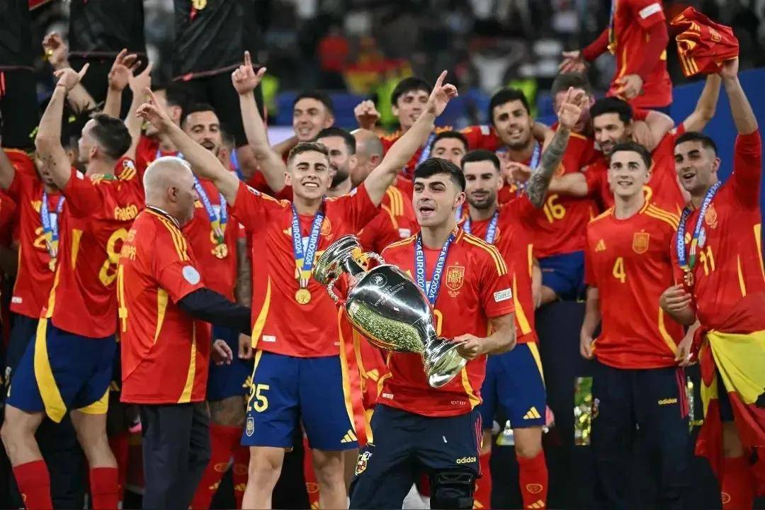 王俊杰的成 王俊杰的成