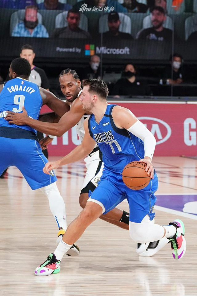 更加紧密 更加紧密