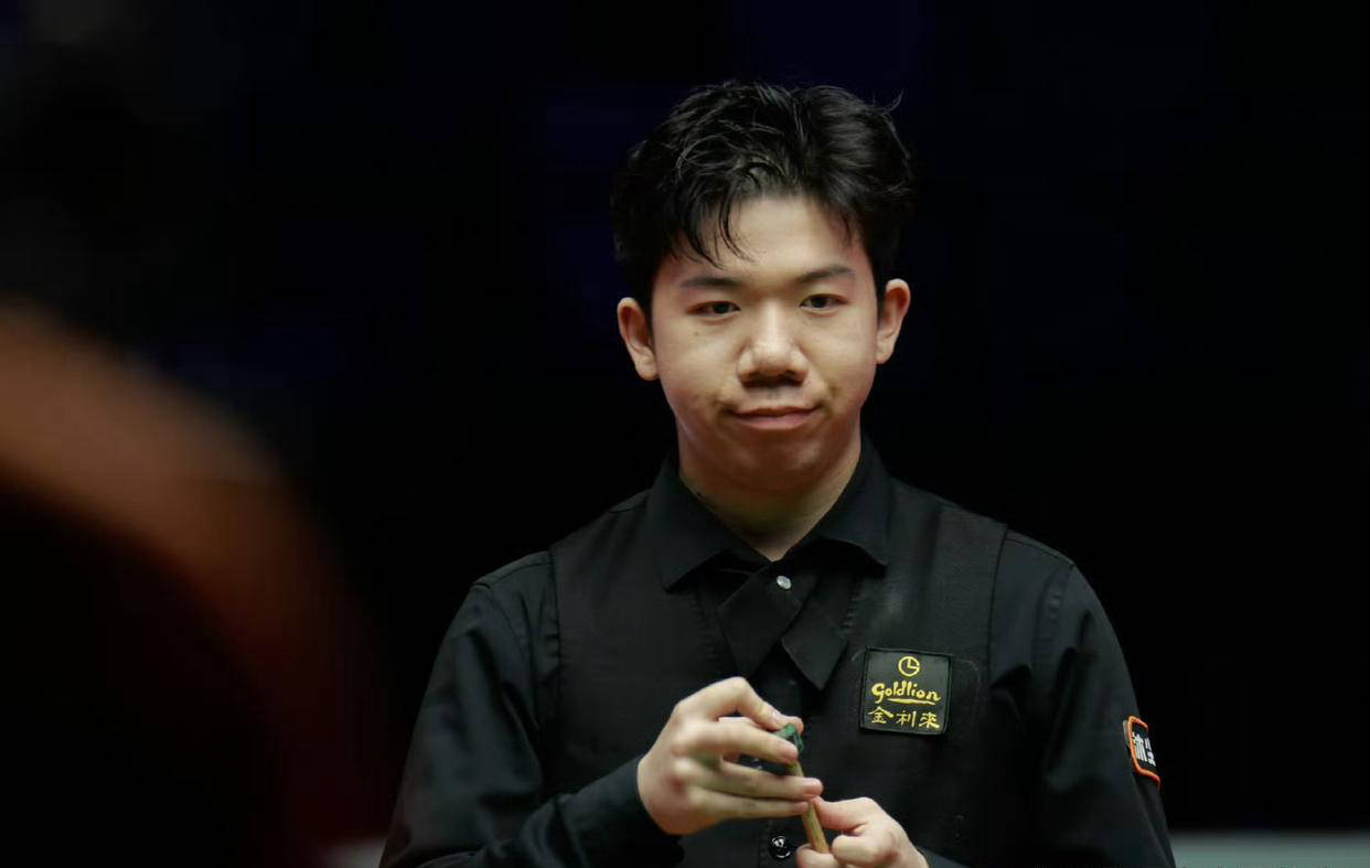 席上的欢呼 席上的欢呼